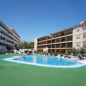 https://apartamentos-summerland-lc.in-canary-islands.com
